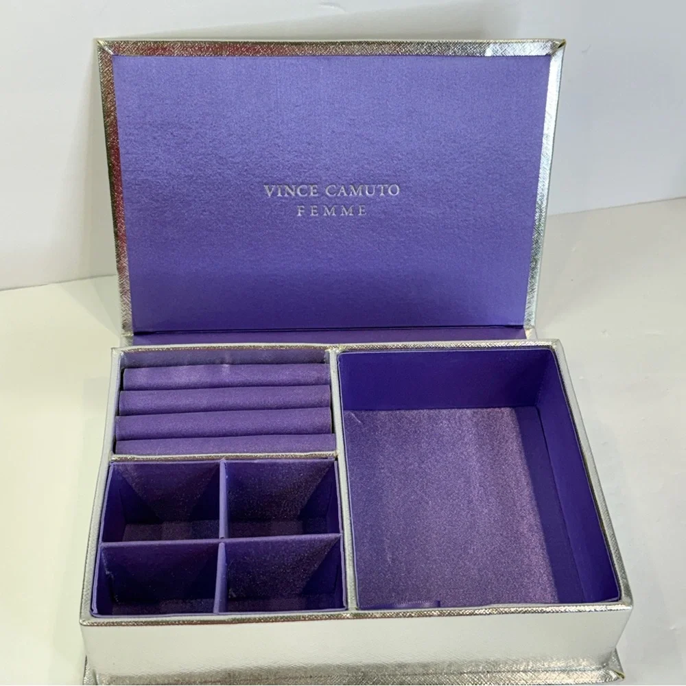 🆕 Vince Camuto Jewelry Box Silver Metallic Purple Satin Organizer Case